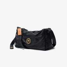 新款百搭GROTTO个乐无性别经典黑石软包植鞣皮单肩斜挎腋下箭头包