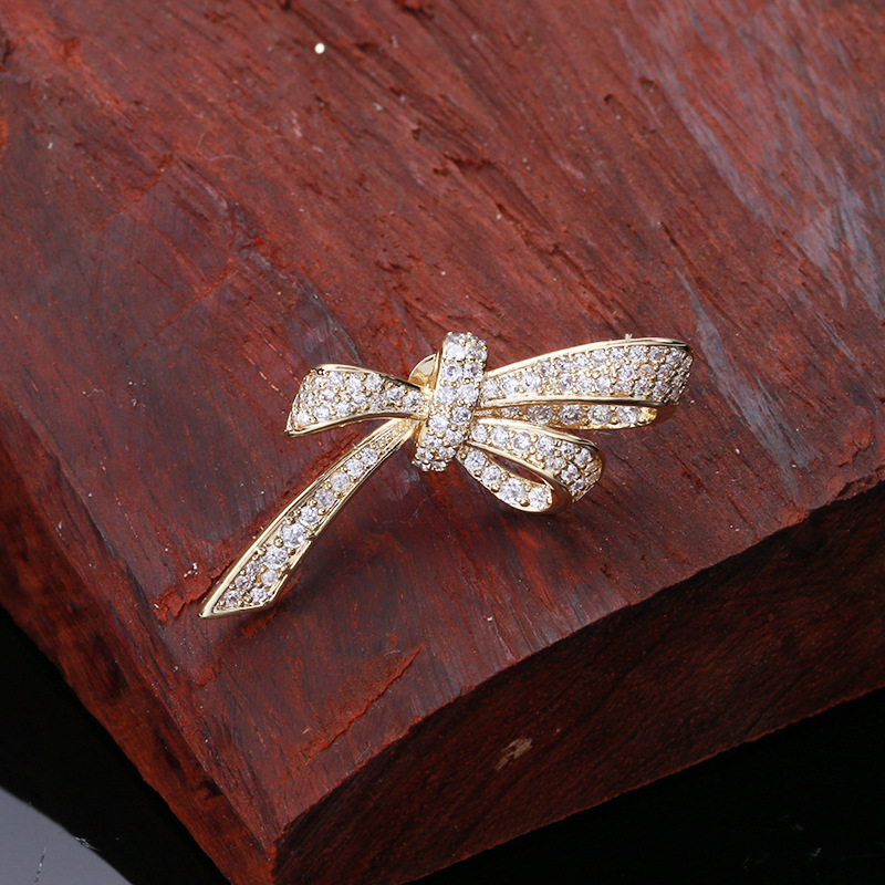 Elegant Simple Style Bow Knot Copper Plating Inlay Zircon Women's Brooches display picture 11