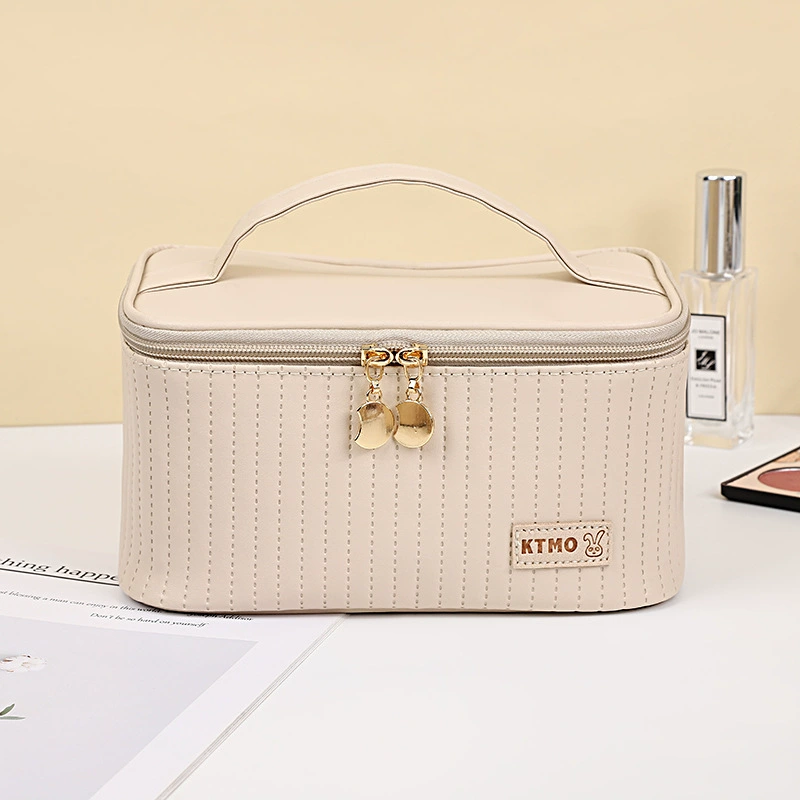 Polyurethane Cosmetic Bag, Handheld Waterproof Organizer, Spacious 24.2×19.6×3.6 cm