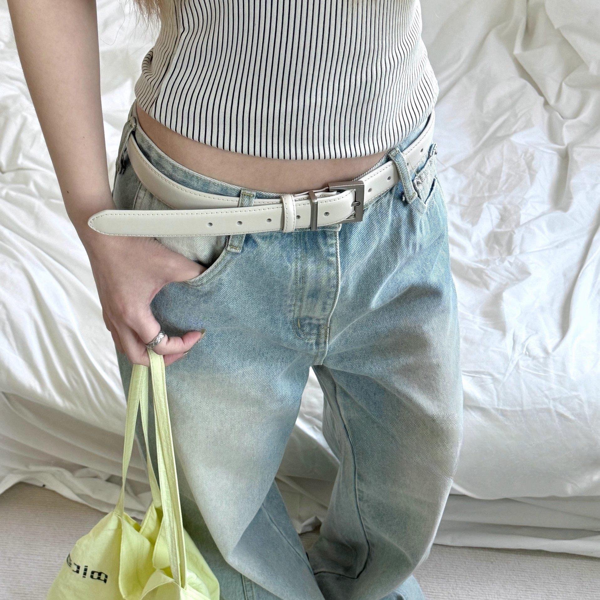 Minimalist Cleanfit Oxygen-Like White Leather Belt for Women, Ins-Style High-End Versatile Accessory Wholesale