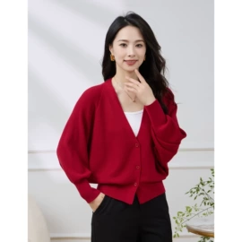 女式针织衫;女式马甲;大码毛衣