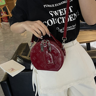 �羳���QŮ���߼��аٴ�Ů����б���Ů�ϰ���ͨ�ڈAͰС����