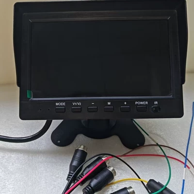 Monitor Ahd Car Monitor: Car display