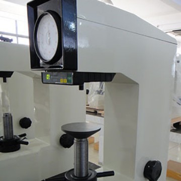 供曲面零件硬度值测试机 金属硬度电动型HRD-150 洛氏硬度计