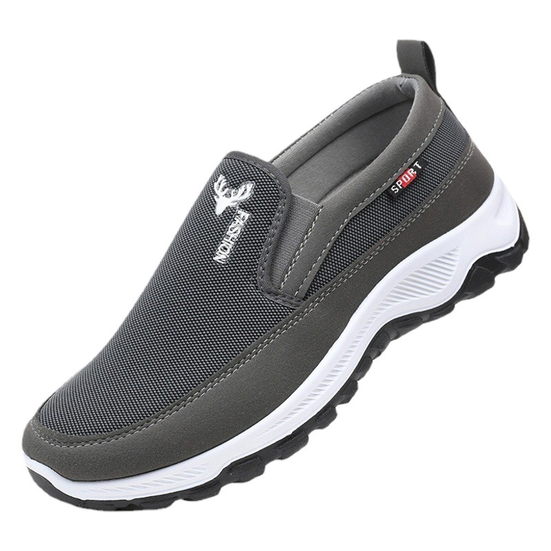 Zapatos de hombre 2023 otoño viejo Beijing zapatos de tela bajo-top slip-on zapatos de tela de los hombres de fondo suave zapatos viejos ventas directas de la fábrica