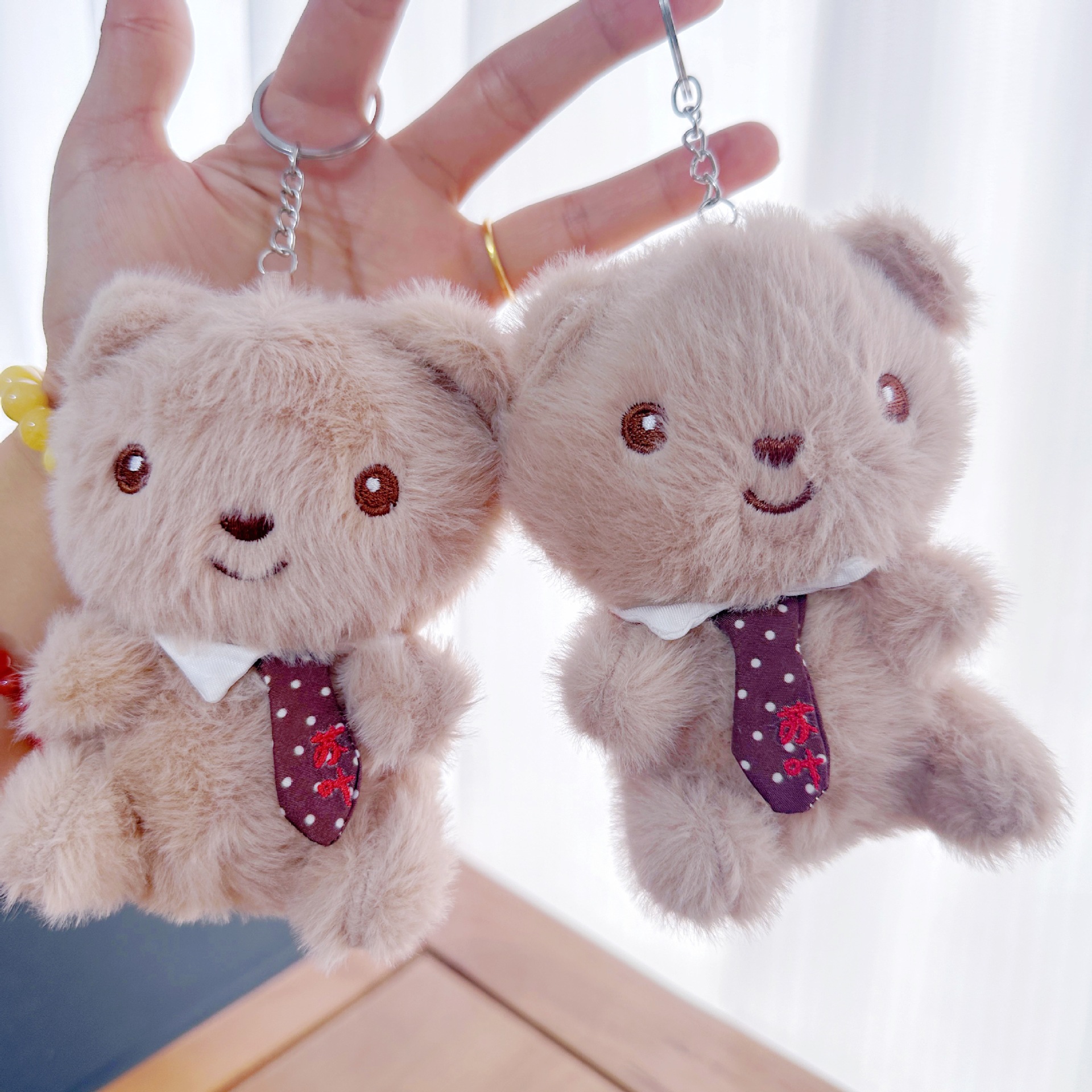 Cuatro pulgadas muñeca de peluche pequeño colgante muñeca llavero muñeca mochila colgante juguete de peluche regalo