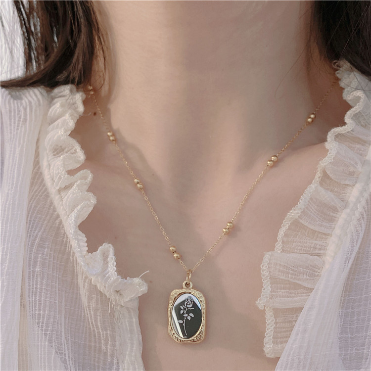 Sweet Rose Titanium Steel Pendant Necklace