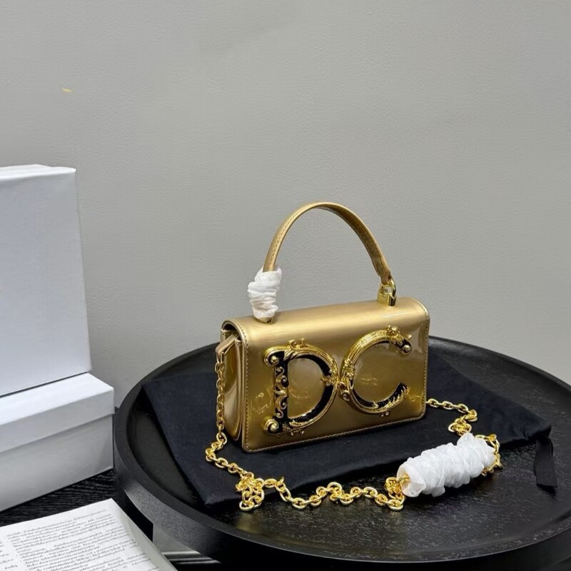 European and American Dg Dolce & Gabbana Bags 2026 New Model Crossbody Handbag Versatile Foreign Trade Cross-Border Women's Small Square Bag