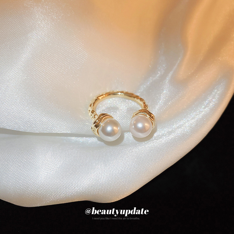 Fashion Simple Pleated Pearl Open Niche Design Index Finger Daily Versatile High-end Feel Ring For Women_voghion.com