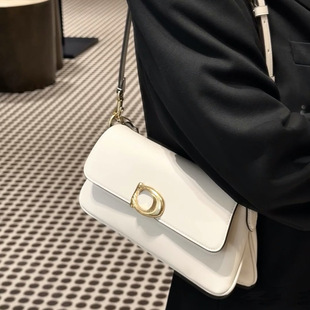 2025�¿�w�ſ�����С�����W���͹�JET BAG�������μ�б���Ů