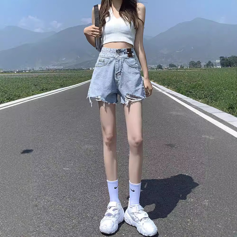 Super High-Waisted Denim Shorts for Women, Spring and Summer Thin Style, 2026 New Model, Loose Wide-Leg, Slimming A-Line, Hot Girl Ultra-Short Hot Pants Super High-Waisted Denim Shorts for Women, Spring and Summer Thin Style, 2026 New Model, Loose Wide-Leg, Slimming A-Line, Hot Girl Ultra-Short Hot Pants