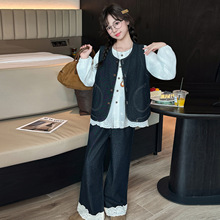 女童套装秋季2025新款中大童时尚洋气蕾丝娃娃衫牛仔马甲牛仔裤