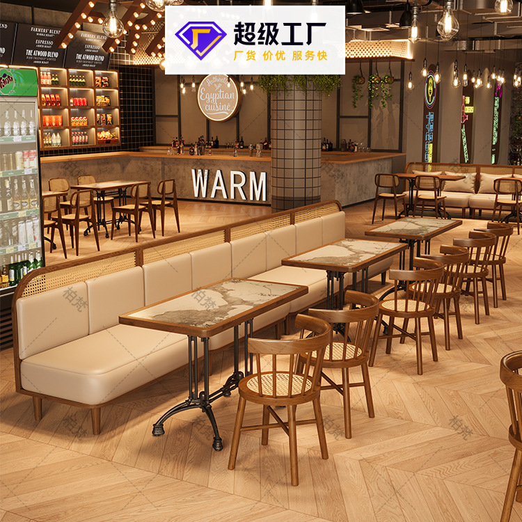 Restaurante temático simple tienda de fideos japonés de tela de caña mesa y silla de madera maciza combinación de restaurante restaurante muebles de comedor comercial