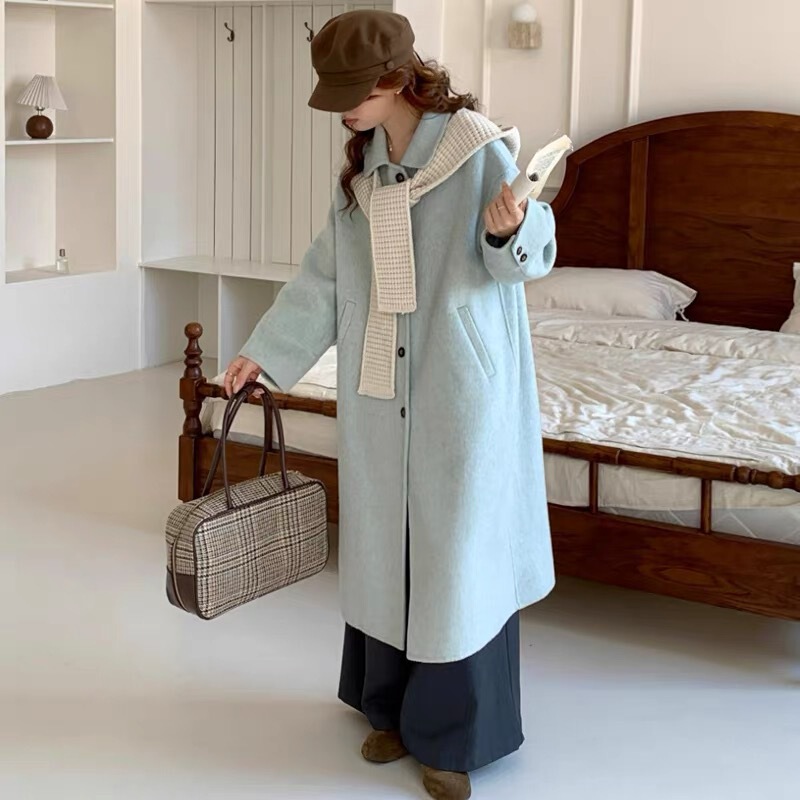 Women's Wool Coat 2025 Autumn and Winter New Style with Scarf and Hat, Loose and Sweet Long Thickened Cashmere Woolen Coat