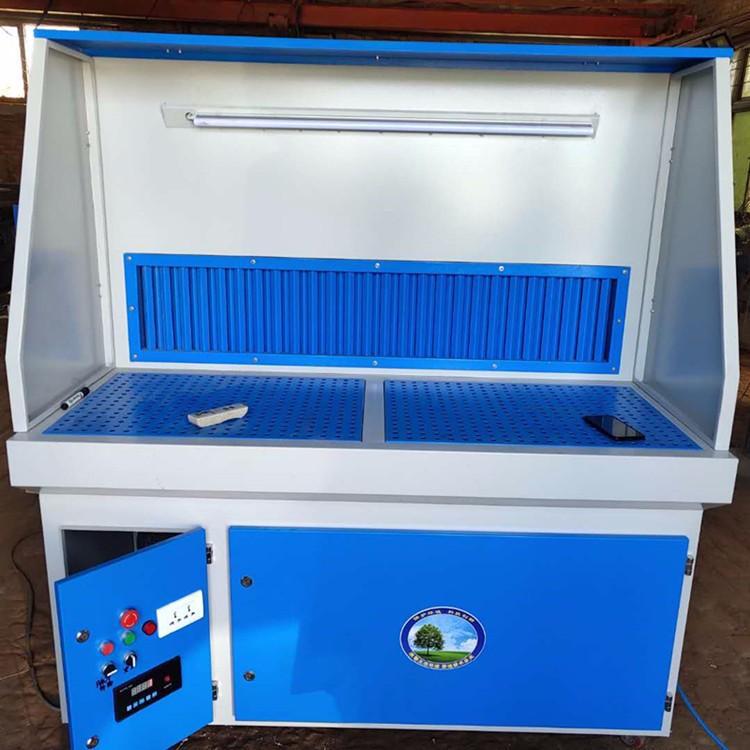 Mesa de pulido de eliminación de polvo industrial Mesa de trabajo de aspiración de polvo móvil Purificación de bajo ruido y alta eficiencia especial para soldadura y pulido