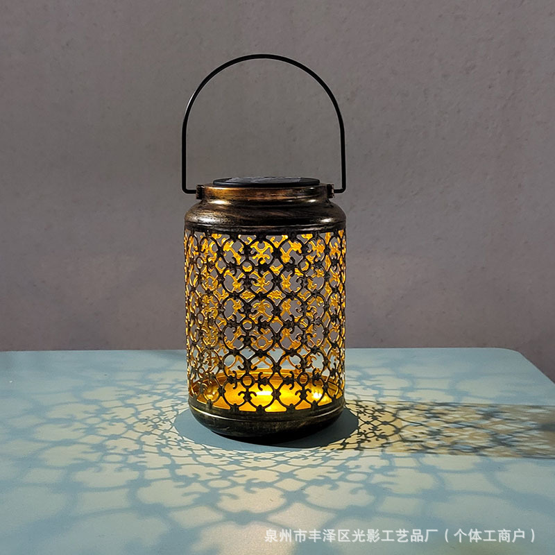 flashlight solar-powered