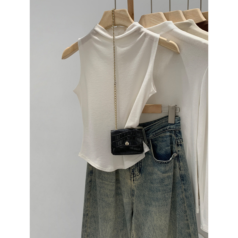 In-Stock Lyocell Tencel Sleeveless Camisole for Women, Summer 2026 New Style, Trendy Inner Wear, Slim-Fit Top In-Stock Lyocell Tencel Sleeveless Camisole for Women, Summer 2026 New Style, Trendy Inner Wear, Slim-Fit Top