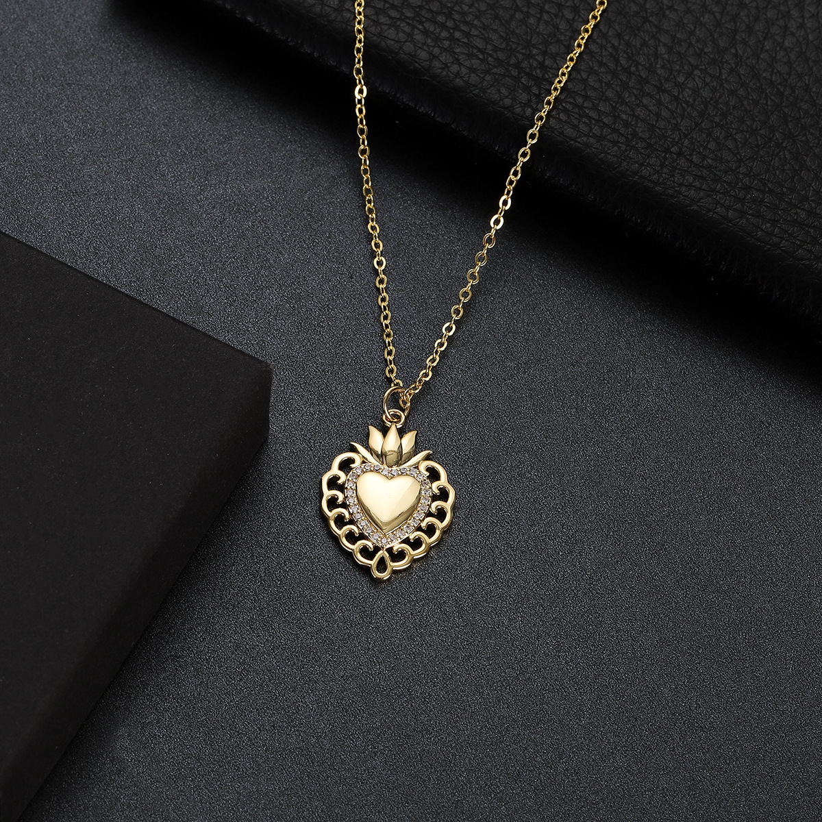 17g Weight Pendant, Chain Jewelry Making Type Copper Chain Material 1 Piece Quantity Holiday, Street Occasion Copper Material Heart Shape Pattern Unisex Gender Plating Design Retro, Simple Style Style 1 Piece Copper Heart Shape Pendant Chain 25