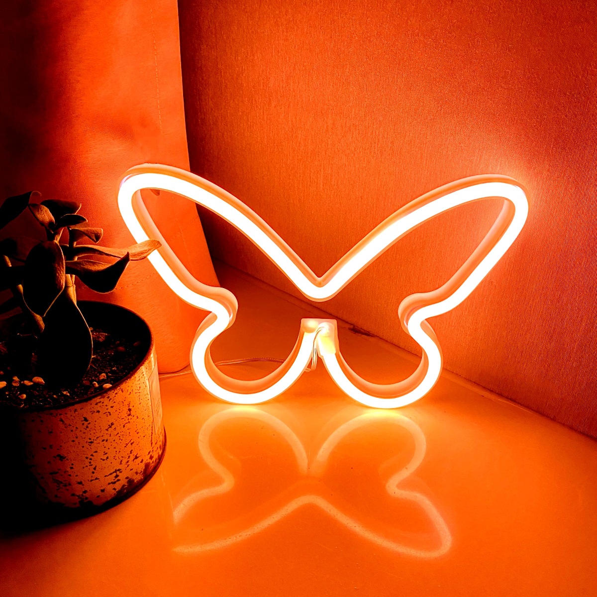 Neón LED luz de modelado mariposa Amazon en stock entrega de una sola pieza dormitorio decoración de la pared regalo de cumpleaños