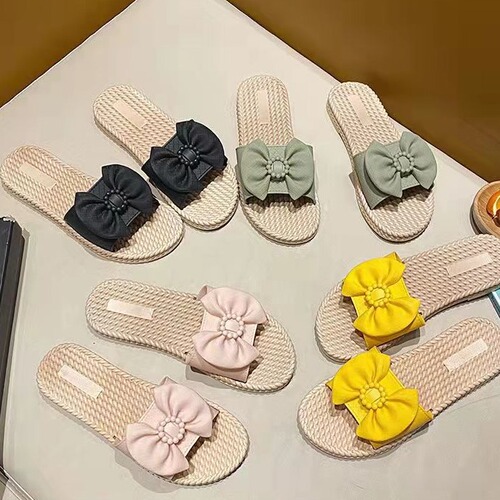 Sneaker for women, stylish and versatile, suitable for indoor and outdoor wear, thick sole, inspired by INS and Korean style, anti-slip sandals for women