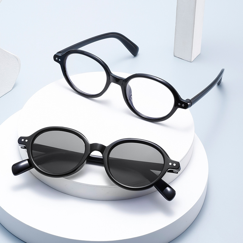 Retro Fashion Stylish Oval Small Frame Sunglasses Sun Protection Vacation Trendy Sunglasses Nerd Plain Glasses Frame