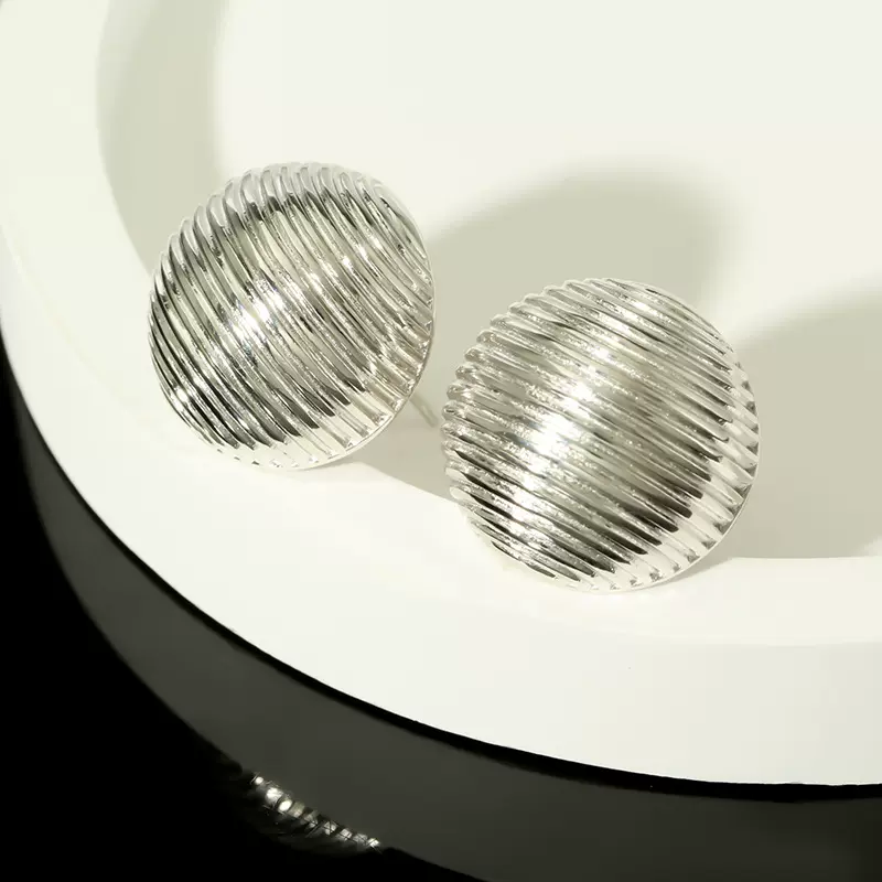 欧伊尼925纯银耳钉欧美复古肌理褶皱圆球个性高级感耳饰新款 批发