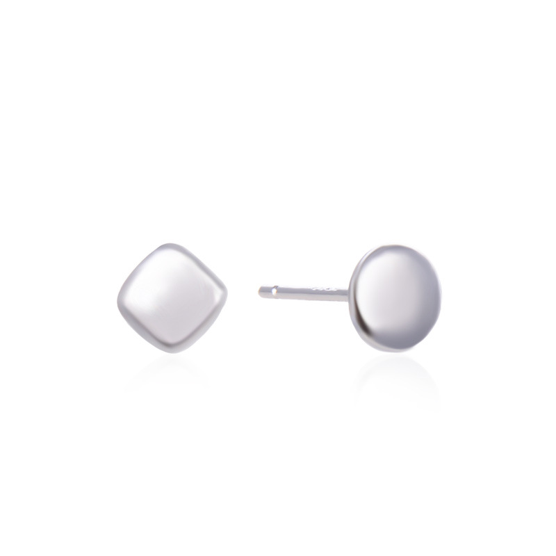 S925 plata esterlina brillante geométrico Stud pendientes mujer simple pequeña oreja piercing estilo coreano fresco asimétrico pendientes pequeña joyería