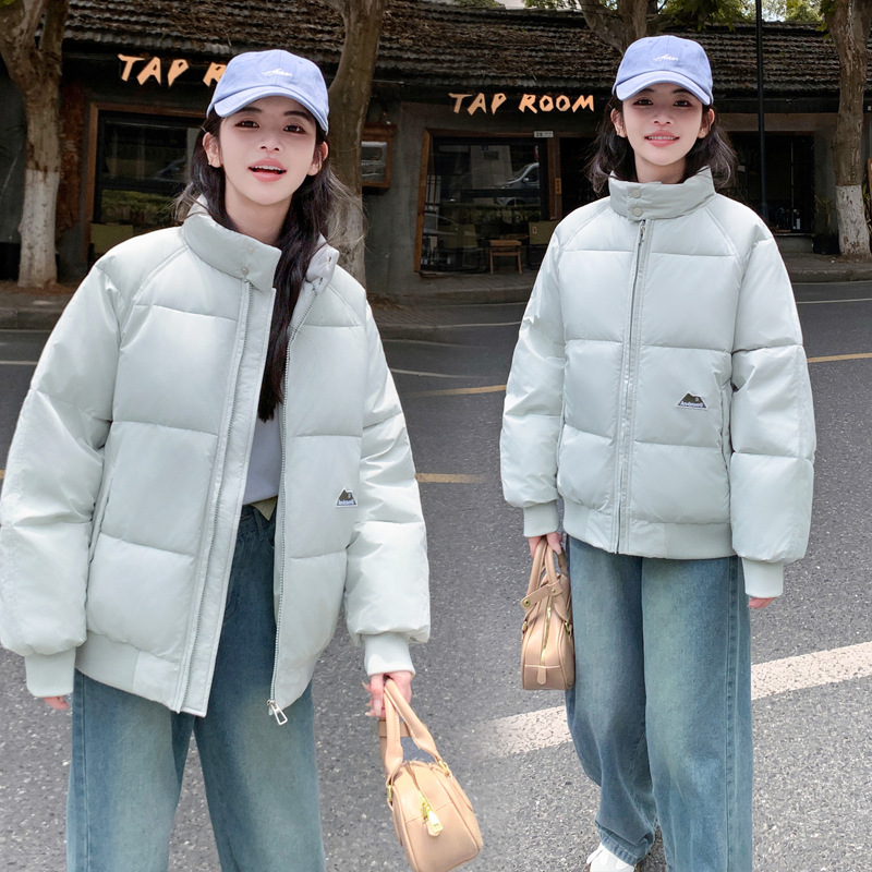 Invierno corto de algodón para niños pequeños estudiantes 2024 nuevo estilo coreano cuello suelto temperamento de algodón para estudiantes chaqueta