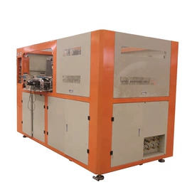 塑料吹塑机;成型模;塑料成型机