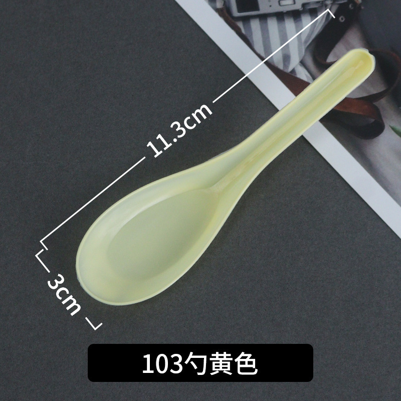 使い捨てスプーンはファストフードスプーンのプラスチックを単独で包装して、氷粉のデザートの焼き芋のスプーンを包装します。|undefined
