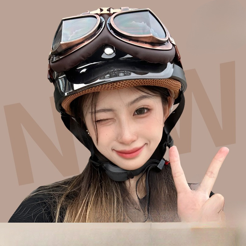 电动摩托车头盔男女士四季通用可爱半盔夏季机车复古安全帽