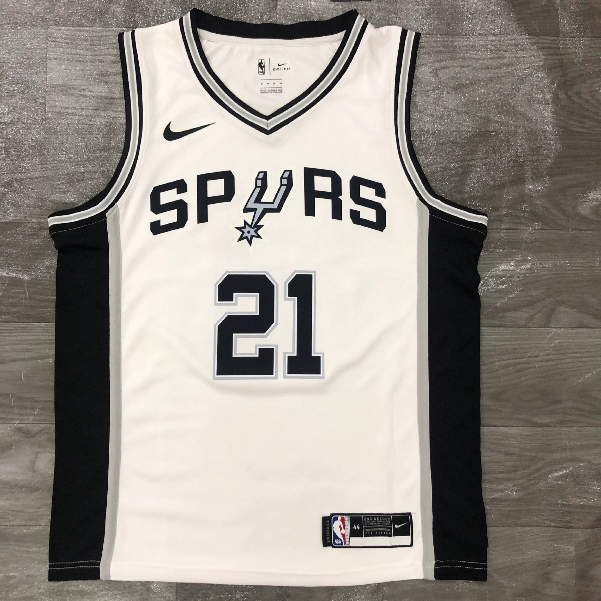NBA горячий пресс Spurs №21 Дънкуан №2 Леонард №10 Дерозан №20 Джинобили NBA майка
