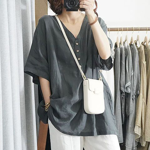 Art Deco Retro Loose Casual Commuting Personality V-neck Top Summer New Arrival Muscle Hiding Half Button Design Women