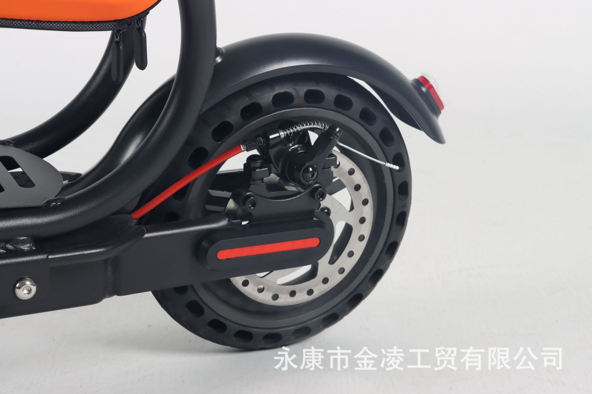 Factory Direct Sale Adult Electric Two-Wheeler 8.5inch Off-Road Scooter with Seat and Luggage Bag, Foldable Electric Vehicle