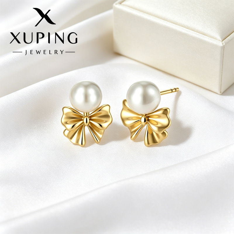 Xuping imitación de perlas arco perlas nuevas aleación de cobre chapado en 24k color dulce ligero pendientes de lujo transfronterizos al por mayor mujeres
