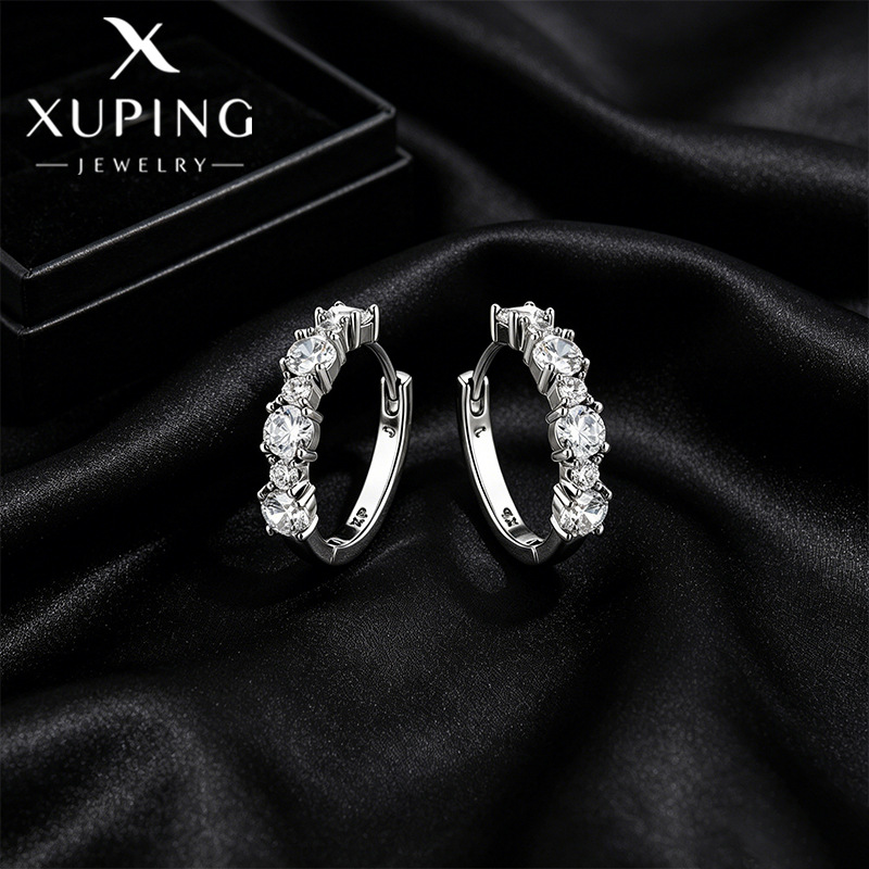 Xuping incrustado una sola fila de gemas artificiales aretes geométricos de aleación de cobre moda ligera lujo transfronterizo auriculares al por mayor mujeres