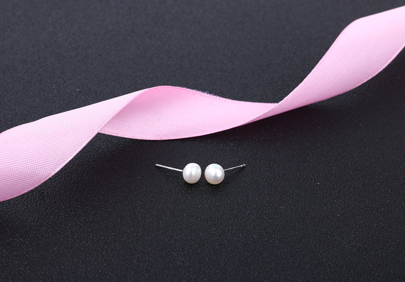 Fashion Geometric Sterling Silver Pearl Ear Studs 1 Pair display picture 3