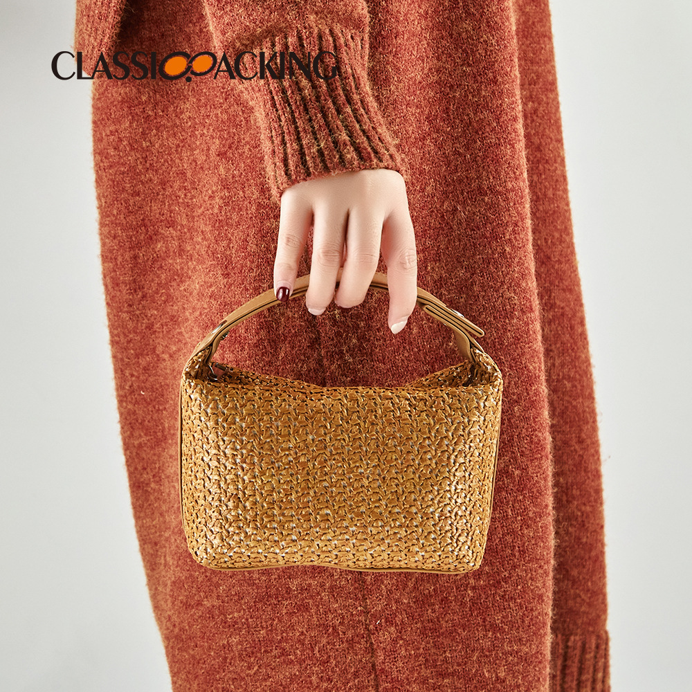 2021 nuevo fabricante de bolsas de nube al por mayor bolsa de lavado de gran capacidad PPgrass bolsa de cosméticos multifuncional bolso de moda