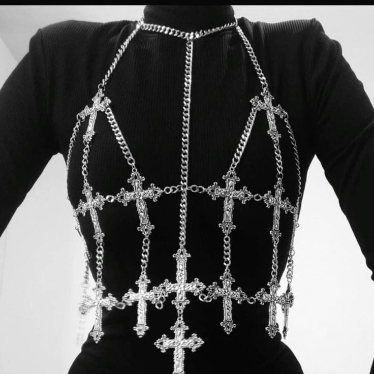 European and American Fashion Cut Out Cross Pendant Body Chain Elegant Punk Sexy Stylish Bra Chain Retro Design