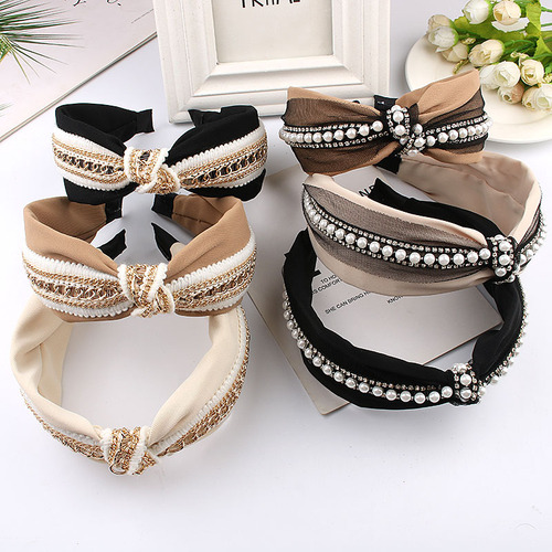 Elegant Black Pearl Fabric Hairband for Women | Versatile, Fashionable Wide-Edge Headband for Outings | Simple Hair Accessories with Chic Hair Clips