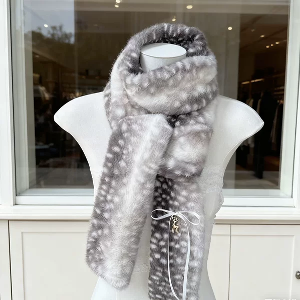 Winter Warm Female Cute Forest Deer Plush Shawl Christmas Decoration Export Popular Deer Pattern Long Scarf