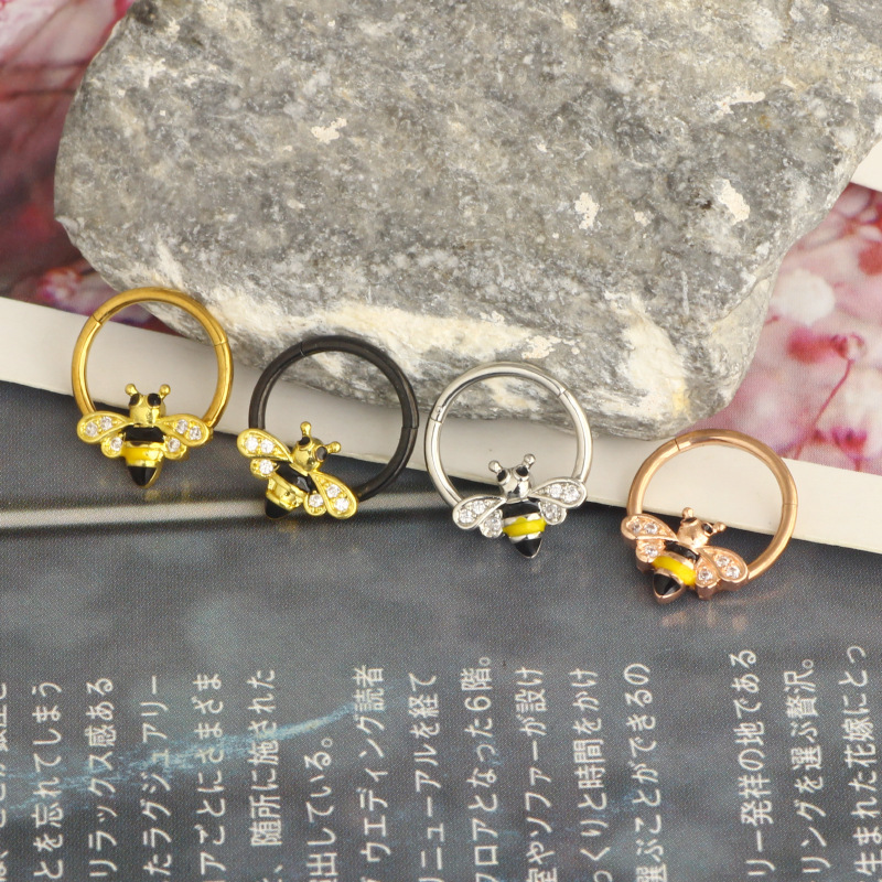 Pointed titanium steel lip stud product view