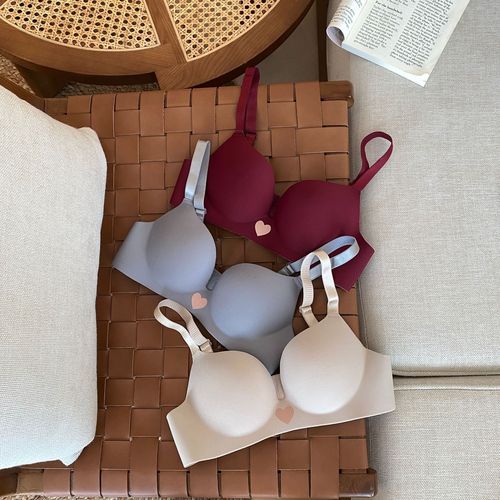 Simple one-piece seamless small breast push-up and enlarged adjustable girl's bra without steel rims student underwear to prevent sagging