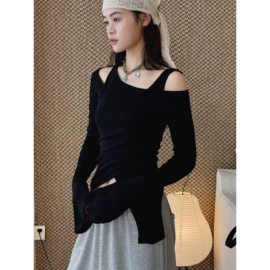 休闲裤;女式T恤;毛衣