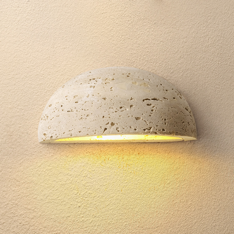lámpara de pared sala de estar café dormitorio retro cerrado a través del pasillo amarillo piedra caverna alojamiento residencial cafeteria atmósfera de café estilo medieval