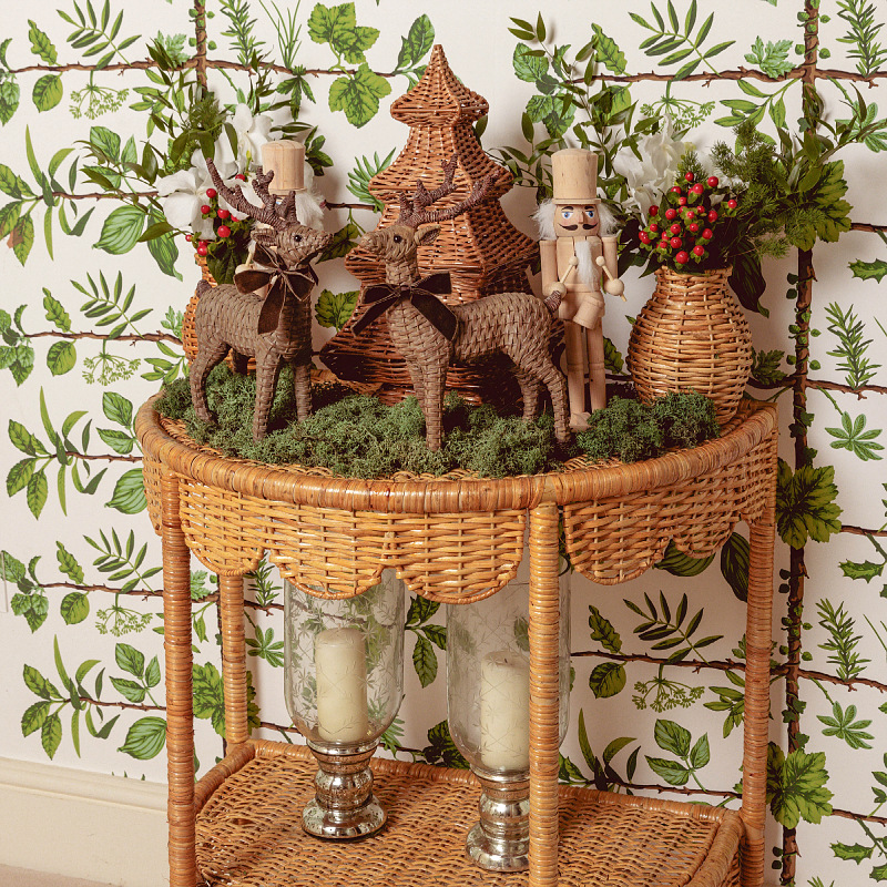 Estante de almacenamiento de lujo ligero con sensación de vino tinto, cerveza tejida en casa, bebida, botella de vino, estante de almacenamiento para sala de estar, mesa de ratán de pie