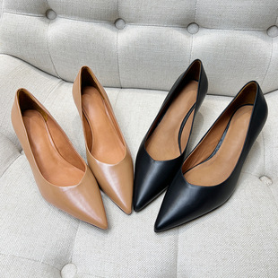 ����Ʒ�� �p�ݸ߼���V��̥ţƤ��Ь6cm�r�м��^�߸�Ь�ļ�Ů����