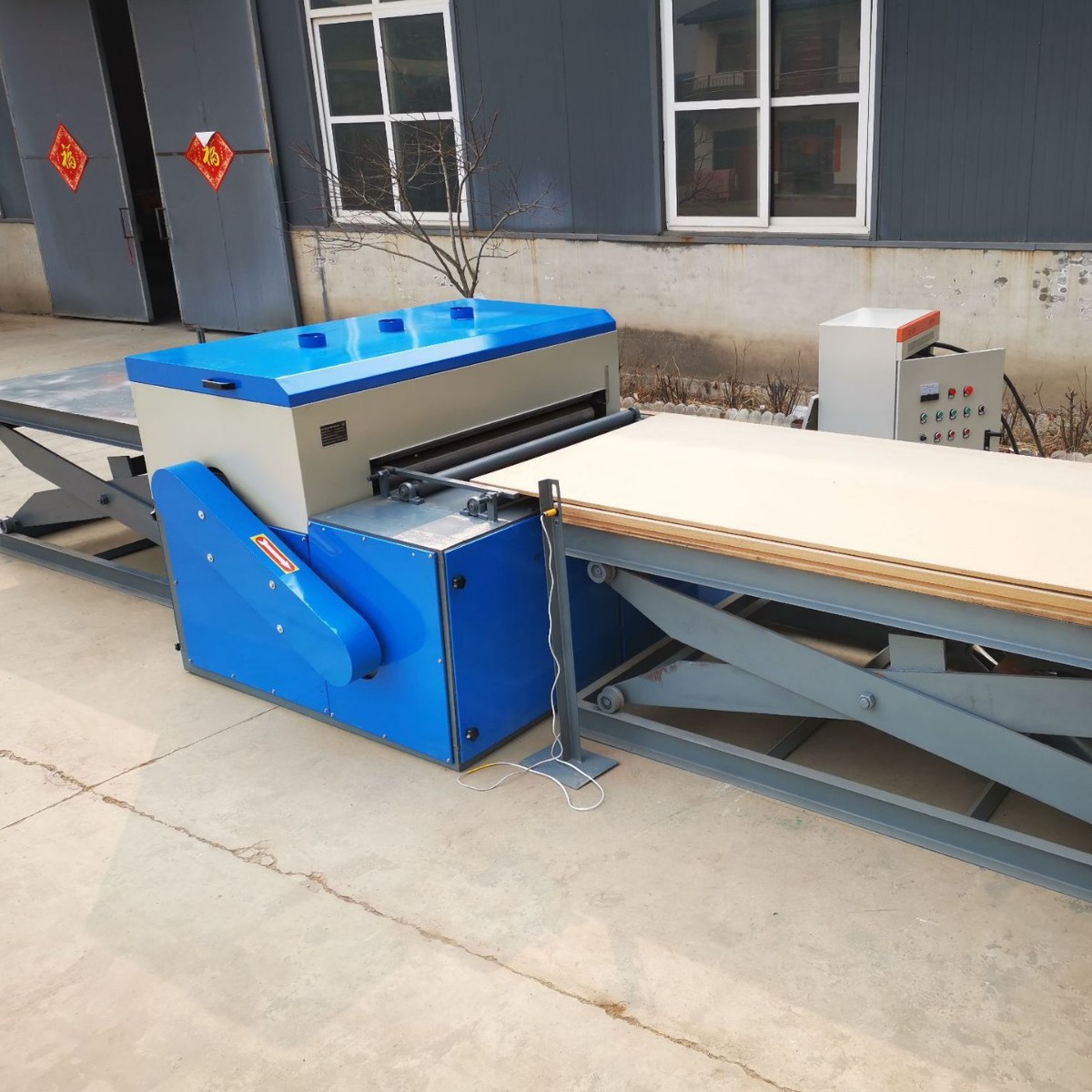 1300型多片锯源头厂家木工板式多片锯厂家全自动数控板材多片锯机