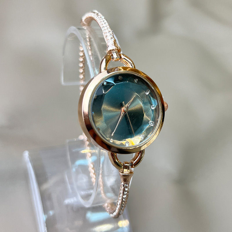 Nuovo orologio da donna Live Small Slim con cinturino al quarzo e quadrante trendy_voghion.com