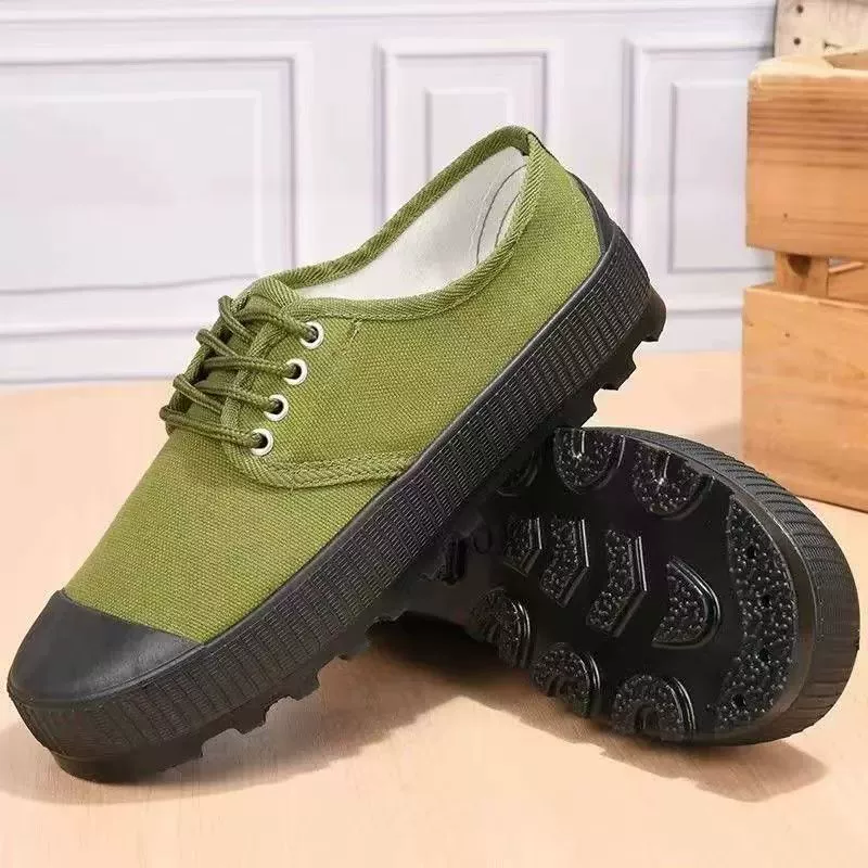 Большая гвоздь новая мужская и женская обувь по страхованию труда Сельскохозяйственная обувь Большая обувь с шипами нескользящая и износостойкая рабочая обувь резиновая обувь дышащая весна и лето